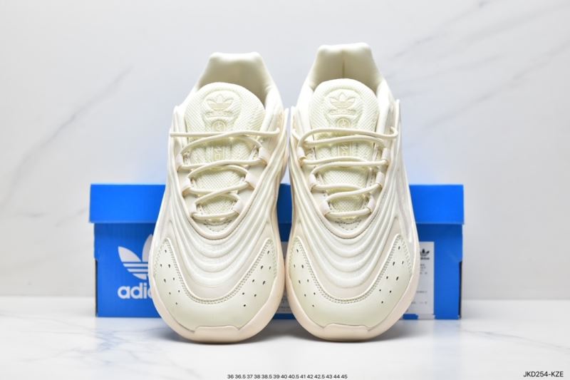 Adidas Sneakers